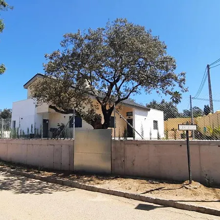 El Refugio Hétvégi ház *